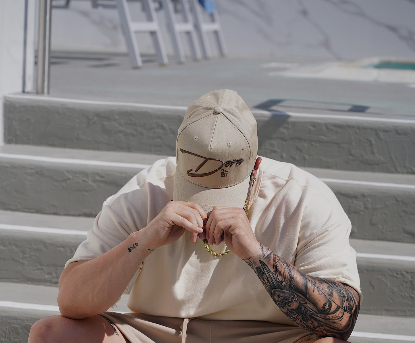 Cream/Brown Edition