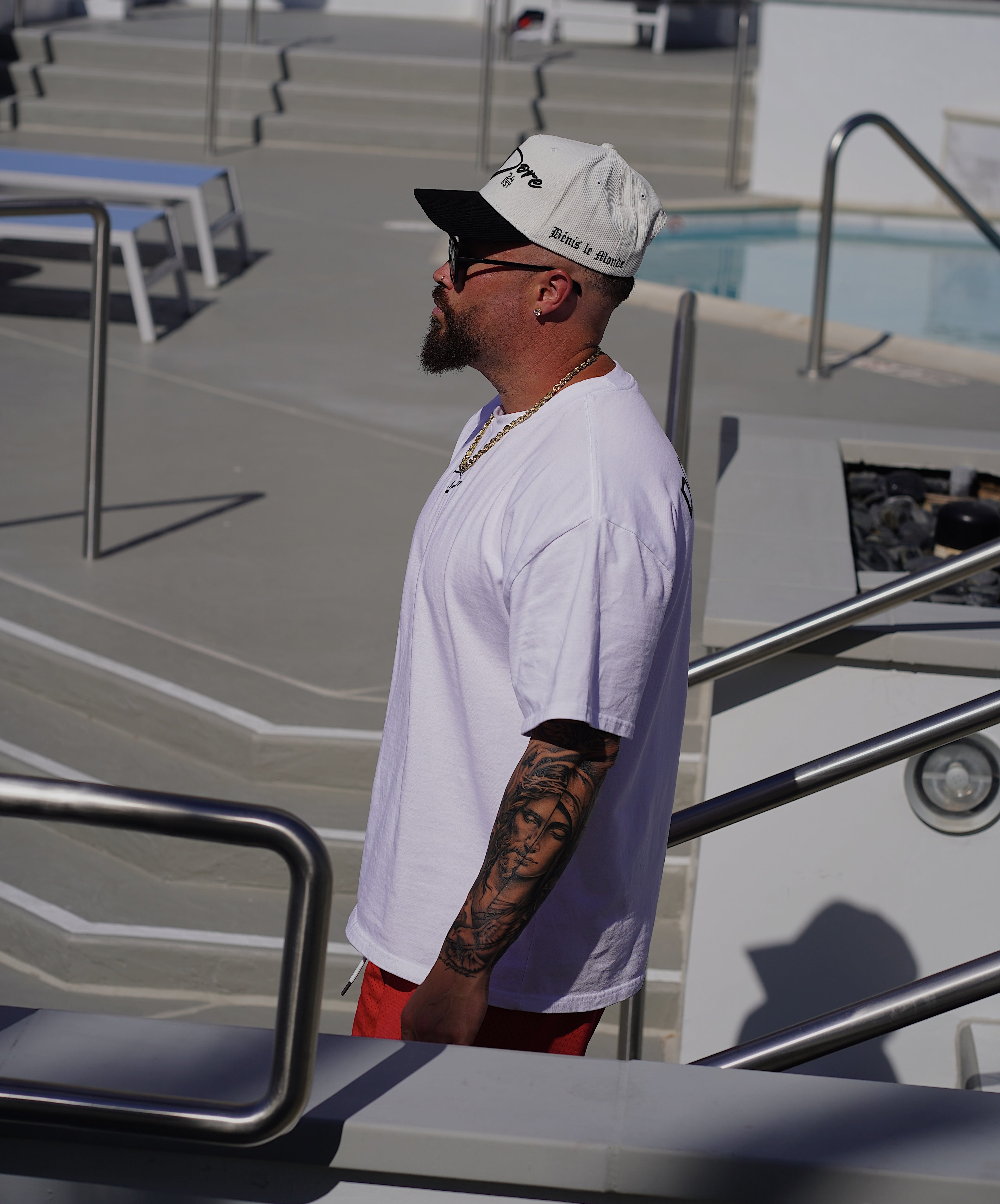 Corduroy White/Black Edition