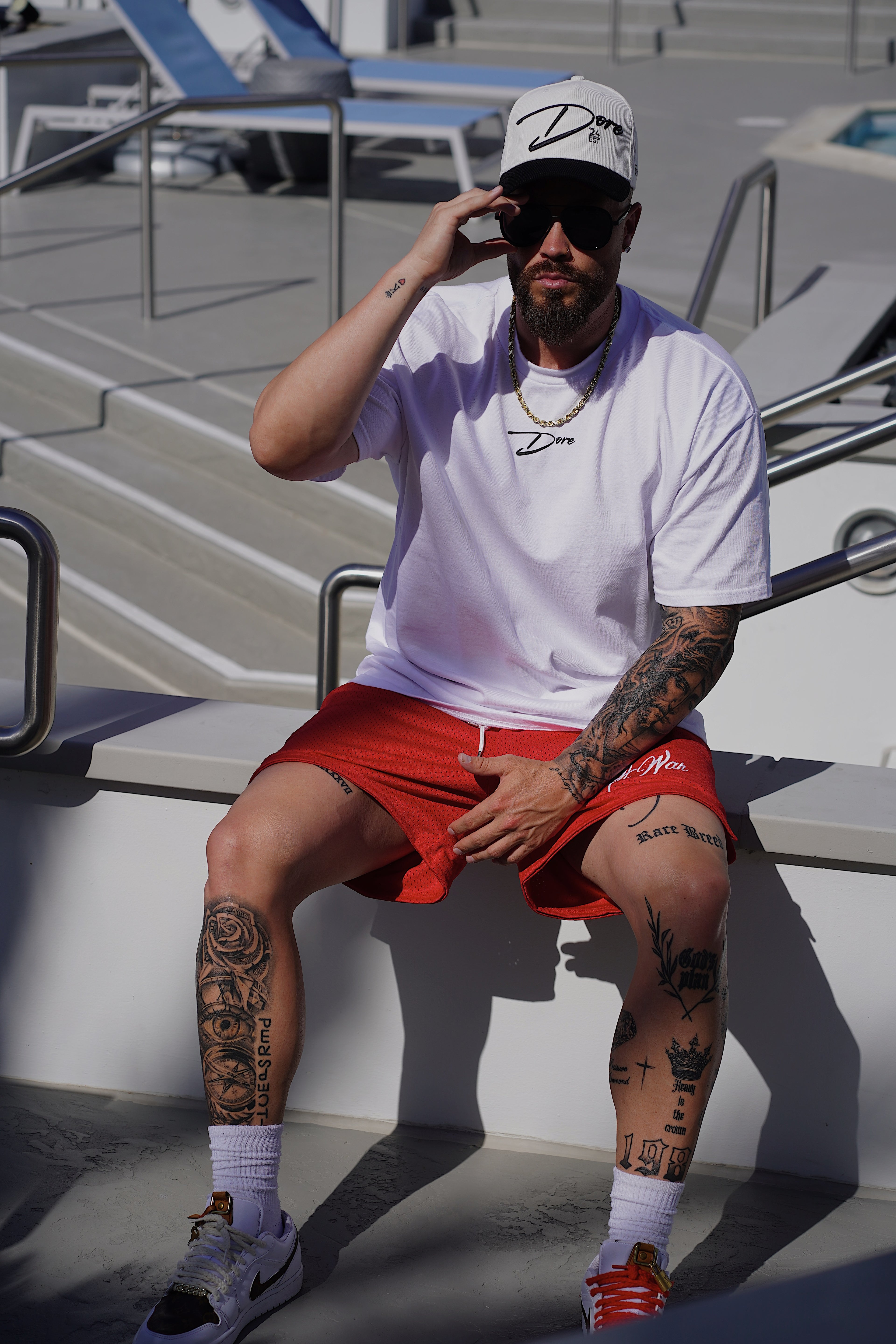 Corduroy White/Black Edition